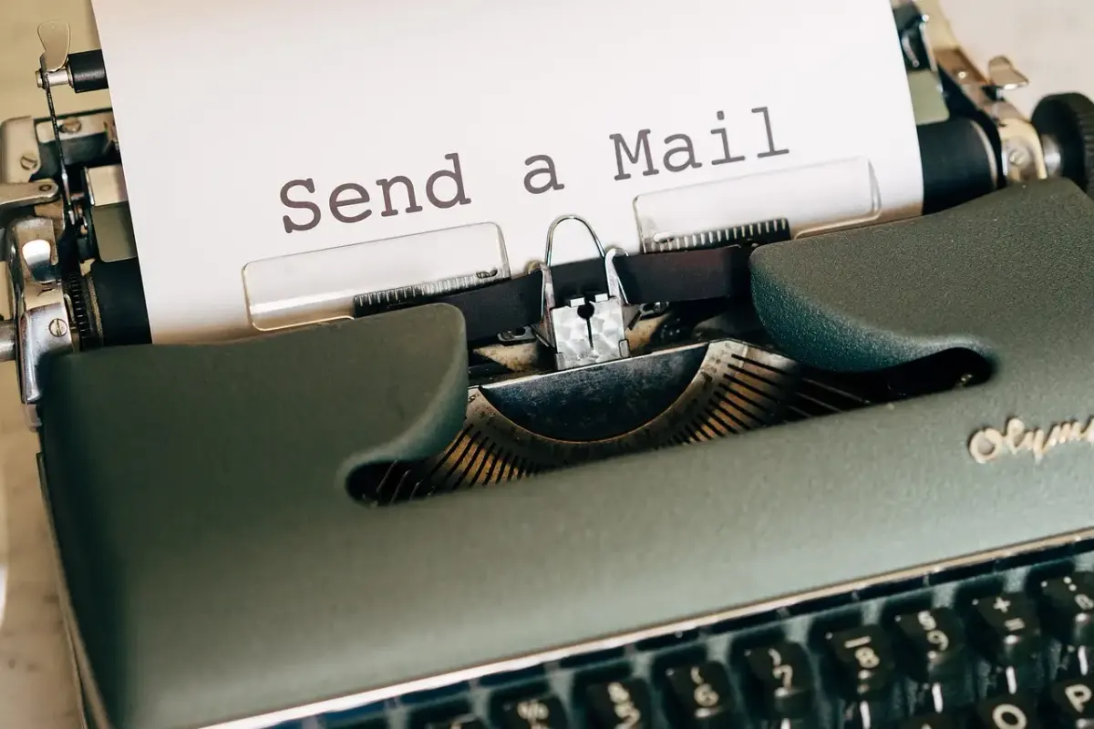 Auto send email